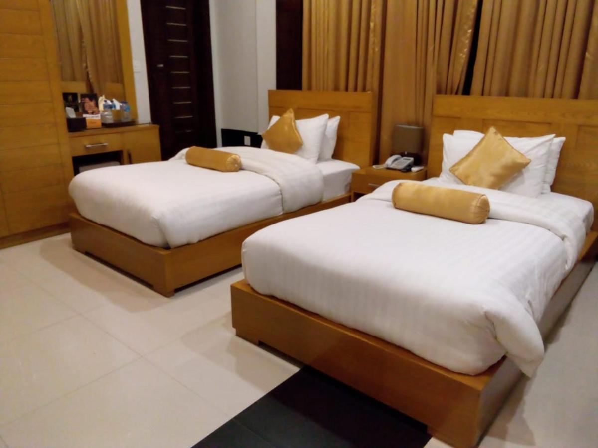 Burj Al Swat Hotel Saidu Sharif Exterior foto
