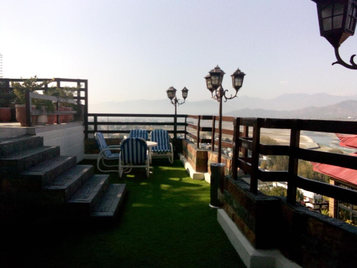 Burj Al Swat Hotel Saidu Sharif Exterior foto